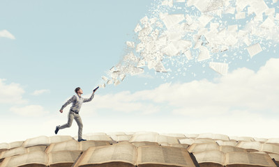 江苏一地3天内阳性感染者破百/江苏 阳性